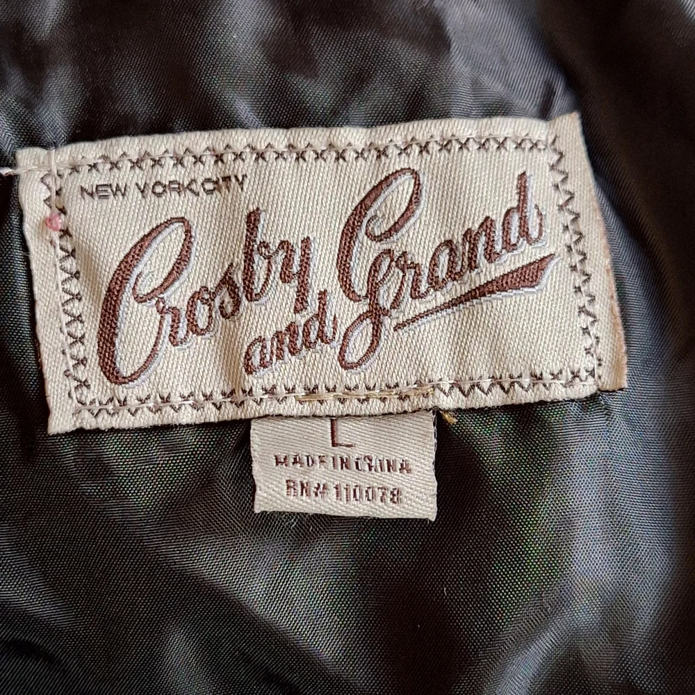 Crosby And Grand Women's Black Quilted Puffer Vest Outerwear